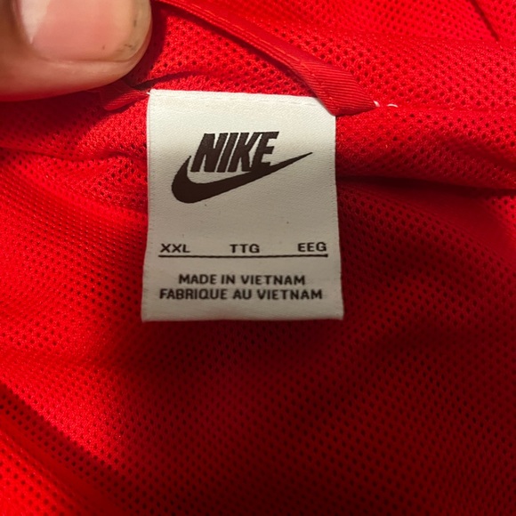 Nike jacket - Picture 7 of 10